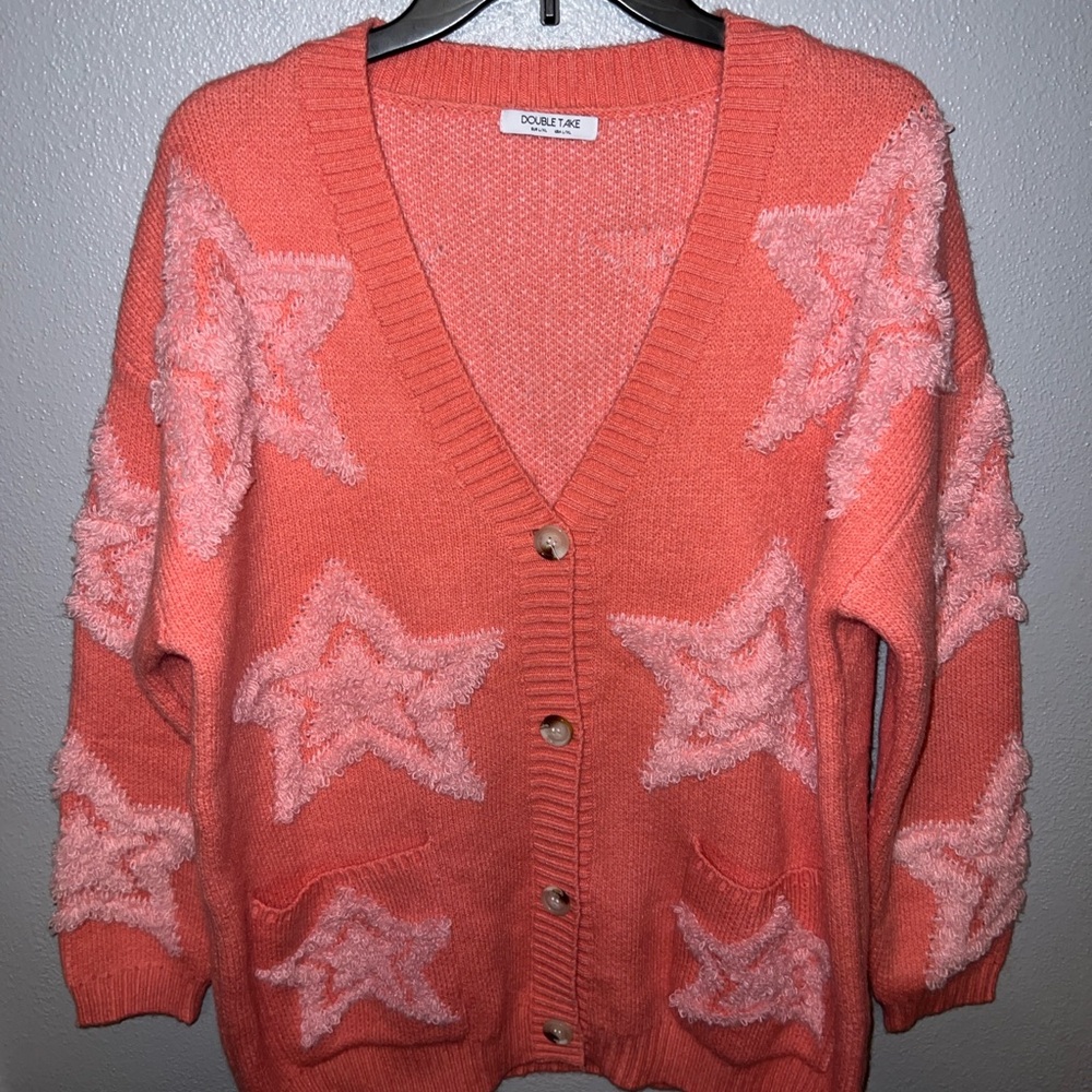 Sale🚨Women's Star Patterned Pink Cardigan - Picture 3 of 7